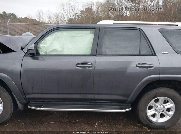 JTEZU5JR2H5156010 2017 TOYOTA 4RUNNER Серый Панорамный вид салона 360°