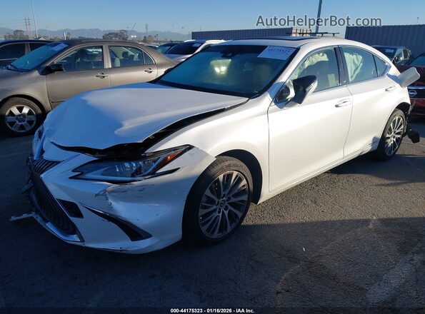 JTHB21B18K2019996 2019 LEXUS ES 300H Белый Передняя левая четверть