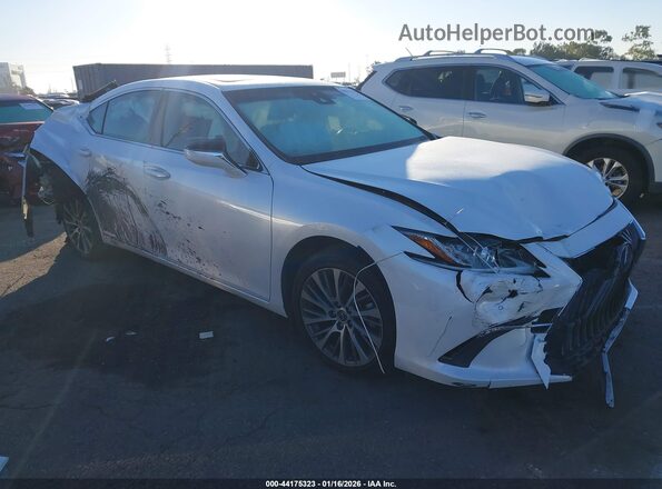 JTHB21B18K2019996 2019 LEXUS ES 300H Белый Передняя правая четверть