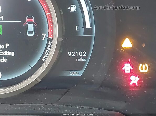 JTHBA1D21H5050894 2017 LEXUS IS 200T Серый 