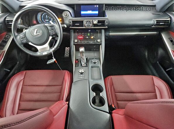 JTHBA1D22J5076166 2018 LEXUS IS Белый Вид панели приборов