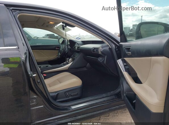 JTHBA1D22K5094829 2019 LEXUS IS 300 Черный Вид салона спереди