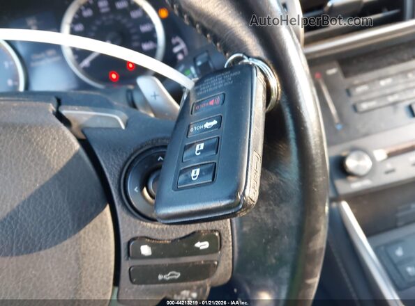 JTHBA1D25G5034390 2016 LEXUS IS 200T Серый Вид панели приборов