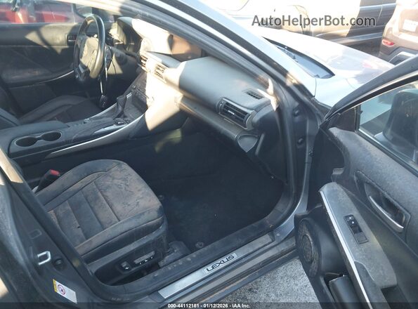 JTHBA1D25H5041017 2017 LEXUS IS 200T Gray Вид салону спереду
