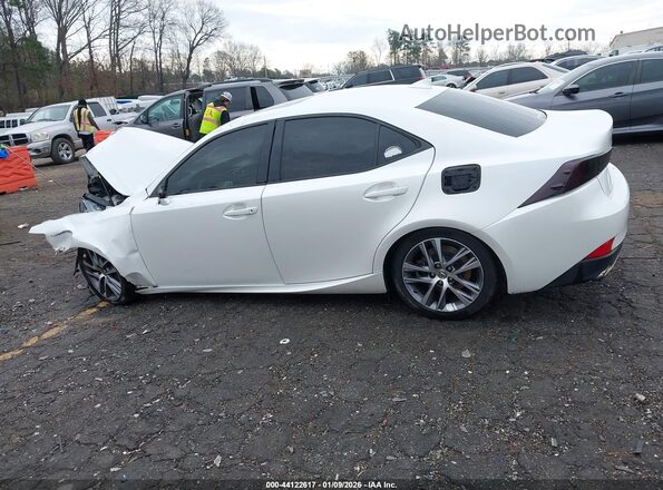 JTHBA1D2XJ5082801 2018 LEXUS IS 300 White 