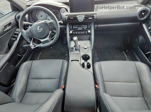 JTHBZ1B21S5087060 2025 LEXUS IS Silver Widok deski rozdzielczej