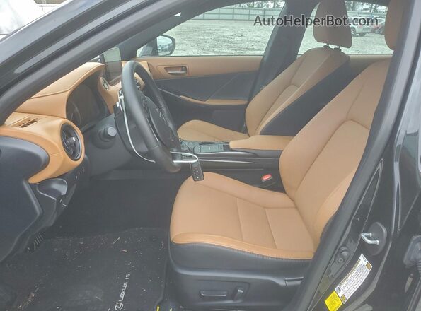 JTHBZ1B25S5083383 2025 LEXUS IS Черный Вид салона спереди