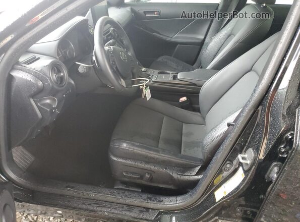 JTHBZ1B2XS5086490 2025 LEXUS IS Черный Вид салона спереди