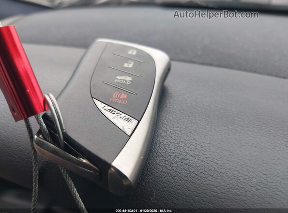 JTHC51FF9J5004440 2018 LEXUS LS 500 Белый Вид панели приборов