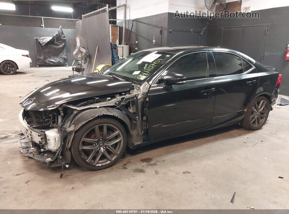 JTHC81D28J5030938 2018 LEXUS IS 300 Черный Вид спереди