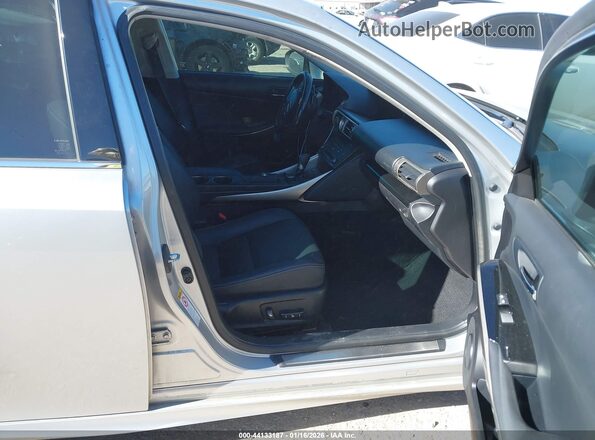 JTHCM1D26G5003287 2016 LEXUS IS 300 Серебряный Вид салона спереди