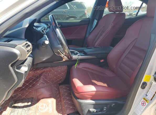 JTHCM1D27G5012970 2016 LEXUS IS Серебряный Вид салона спереди