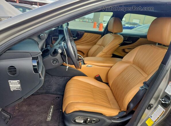 JTHD51FF1M5015182 2021 LEXUS LS Серый Вид салона спереди