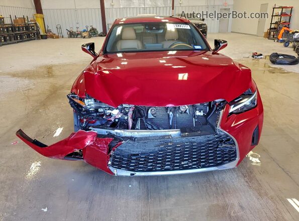 JTHDA1D28N5120850 2022 LEXUS IS Red Widok z przodu