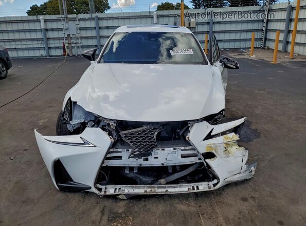 JTHGA1D28L5104111 2020 LEXUS IS Белый Вид спереди