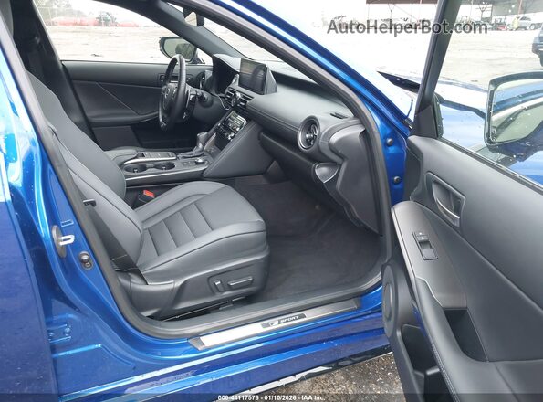 JTHGZ1B22P5062696 2023 LEXUS IS 350 Blue Widok wnętrza z przodu