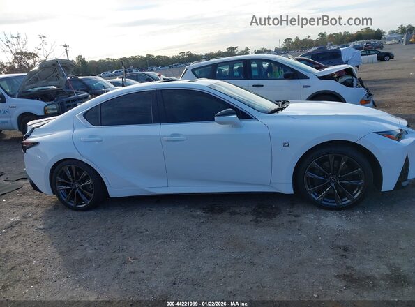 JTHGZ1B23N5051798 2022 LEXUS IS 350 Белый Вид задней части салона
