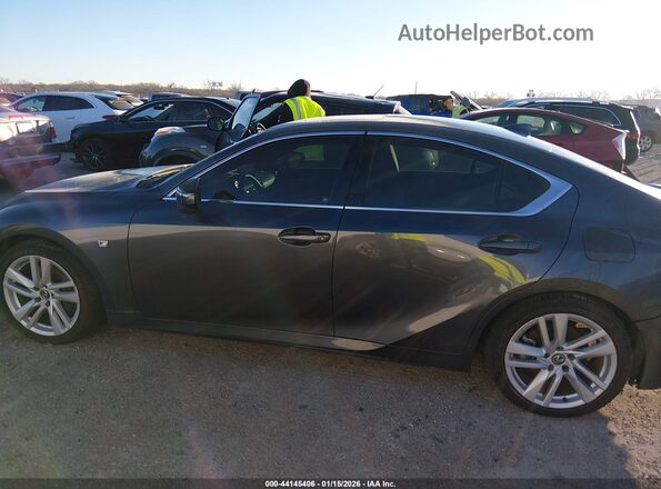 JTHGZ1B23P5068913 2023 LEXUS IS 350 Серый Панорамный вид салона 360°