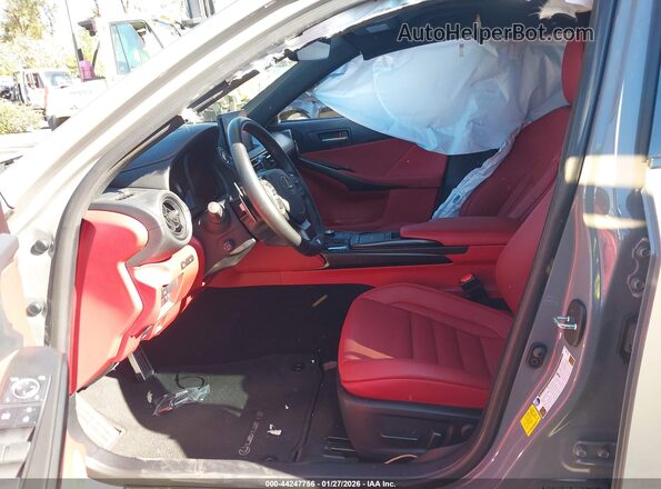 JTHGZ1B23S5083890 2025 LEXUS IS 350 Серый Вид салона спереди