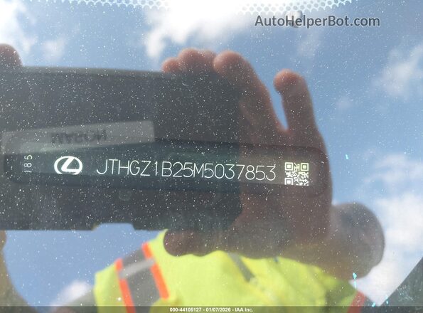 JTHGZ1B25M5037853 2021 LEXUS IS 350 Серый 
