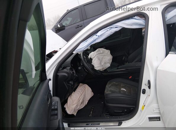 JTHGZ1B25P5065463 2023 LEXUS IS 350 Белый Вид салона спереди