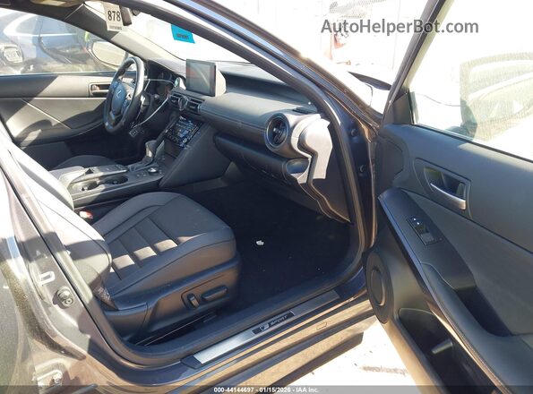 JTHGZ1B28P5064999 2023 LEXUS IS 350 Серый Вид салона спереди