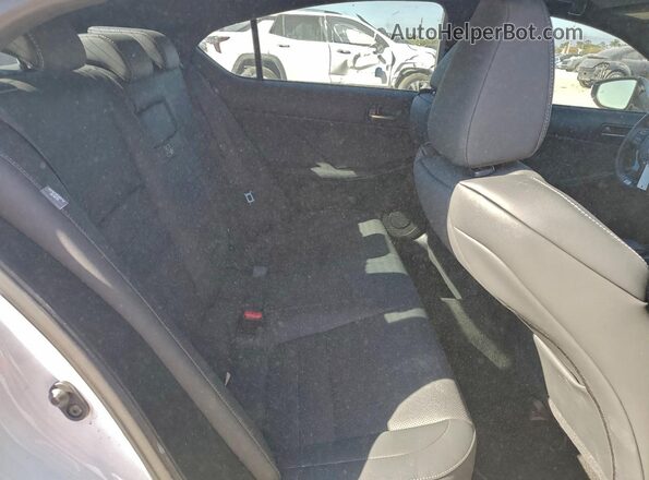 JTHGZ1B29P5067846 2023 LEXUS IS Белый Вид задних сидений