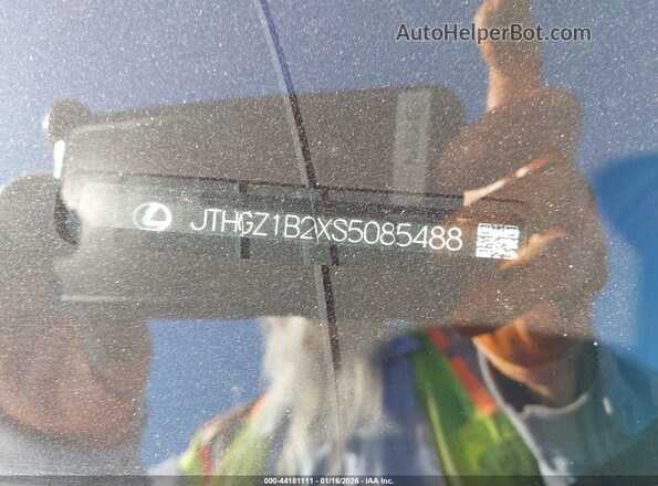 JTHGZ1B2XS5085488 2025 LEXUS IS 350 Серый Вид подкапотного пространства