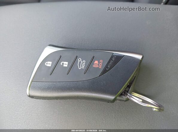 JTHP6JBH7P2145605 2023 LEXUS UX 250H Белый Вид панели приборов