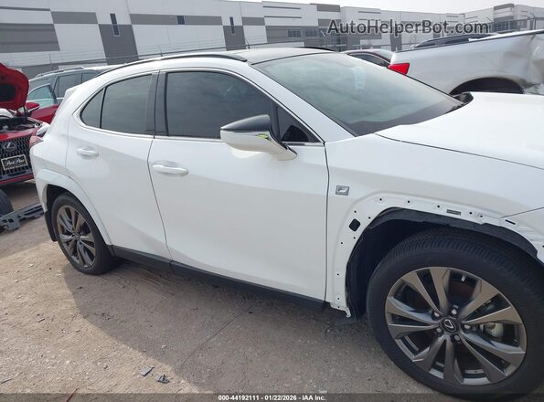 JTHR6JBH2R2191239 2024 LEXUS UX 250H Белый Вид задней части салона