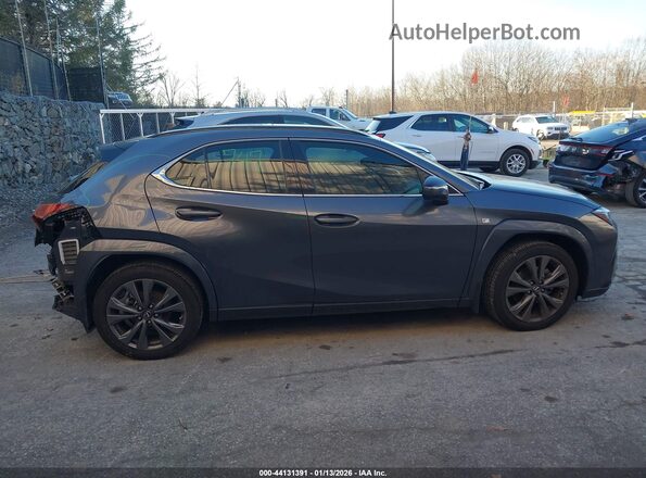 JTHR6JBH5R2189887 2024 LEXUS UX 250H Gray Vista interior trasera