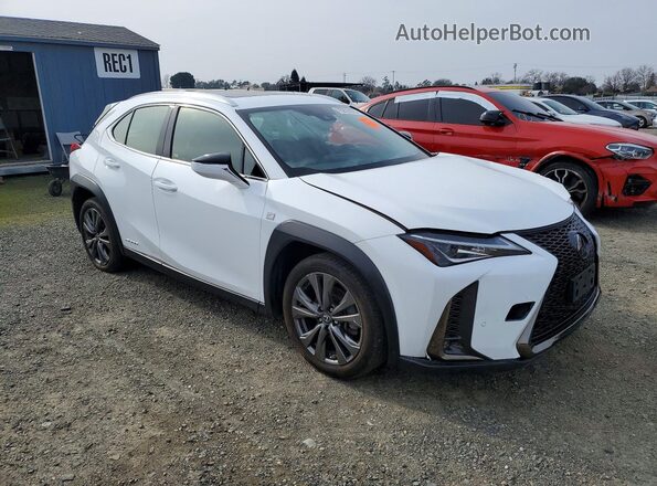 JTHU9JBH6K2011395 2019 LEXUS UX Белый Передняя правая четверть
