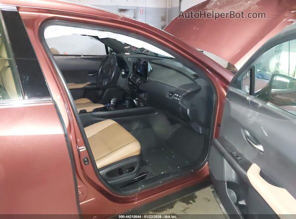 JTHUCJDH6S2003408 2025 LEXUS UX Brown Vista interior delantera