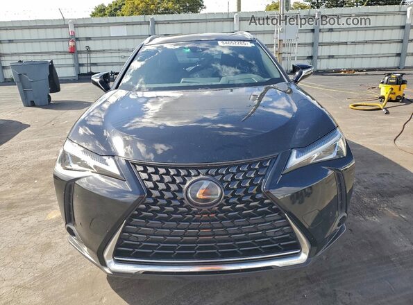 JTHX3JBH7L2022258 2020 LEXUS UX Черный Вид спереди