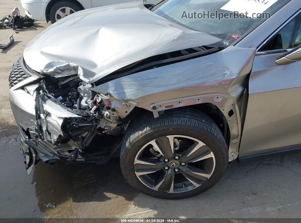 JTHY3JBH3K2000423 2019 LEXUS UX 200 Silver Vista frontal