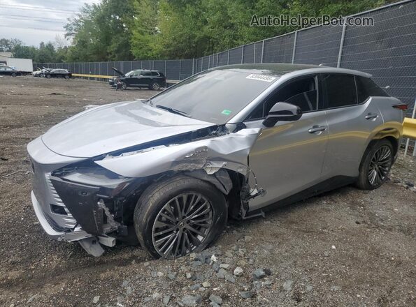 JTJAAAAB1PA002302 2023 LEXUS RZ Серебряный Передняя левая четверть
