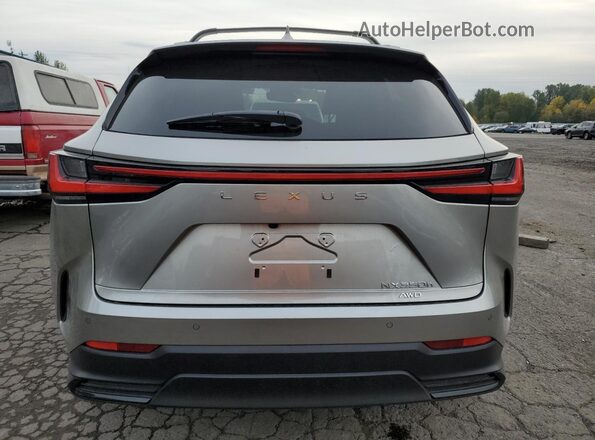 JTJAKCEZ1S2058243 2025 LEXUS NX Серебряный Вид сзади