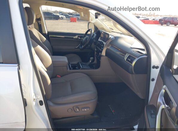 JTJAM7BX0N5334967 2022 LEXUS GX 460 White Vista interior delantera