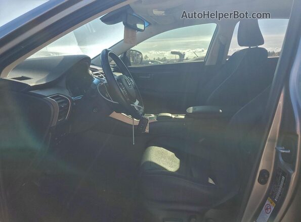JTJBARBZ0K2191753 2019 LEXUS NX Silver Вид салону спереду