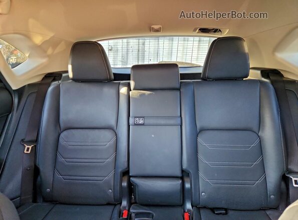 JTJBARBZ2J2150135 2018 LEXUS NX Серый Вид задних сидений