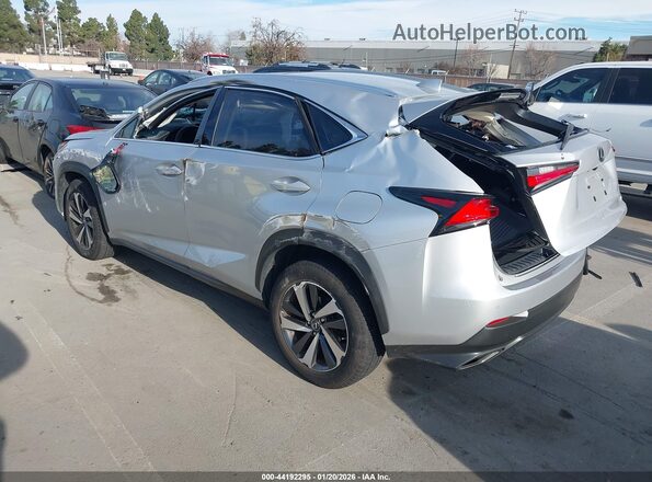 JTJBARBZ4J2174985 2018 LEXUS NX 300 Серебряный Задняя левая четверть