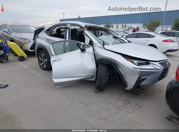 JTJBARBZ4J2174985 2018 LEXUS NX 300 Серебряный Передняя правая четверть