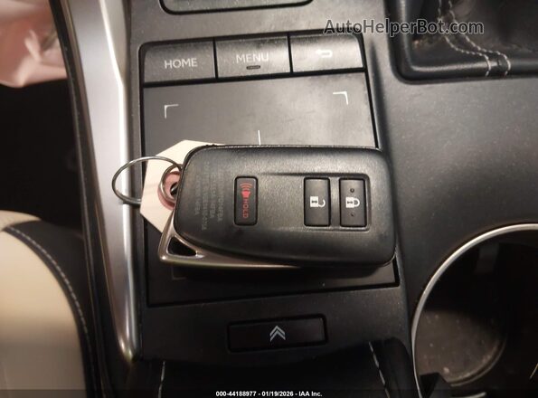 JTJBJRBZ8K2114029 2019 LEXUS NX 300H Серебряный Вид панели приборов