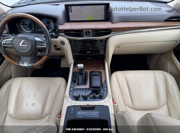 JTJHY7AX2H4242774 2017 LEXUS LX Blue Widok wnętrza z tyłu