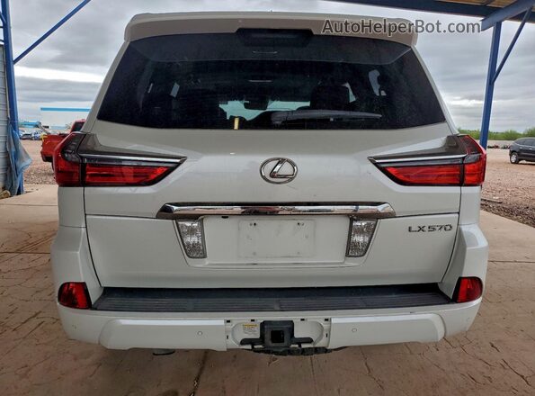 JTJHY7AX4H4243831 2017 LEXUS LX Белый Вид сзади