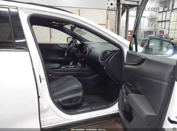 JTJKGCEZXN5003783 2022 LEXUS NX 350 Белый Вид салона спереди
