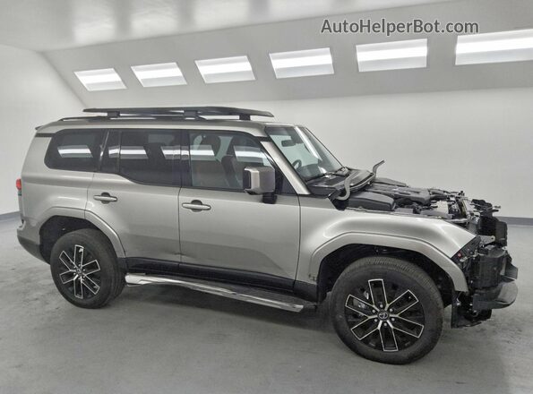 JTJTBCDX2S5039496 2025 LEXUS GX Серебряный Передняя правая четверть