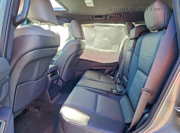 JTJVBCDX3S5056400 2025 LEXUS GX Gray Вид задньої частини салону