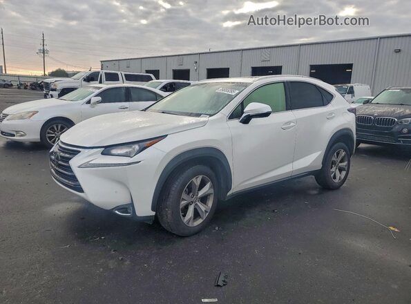 JTJYARBZ5H2057940 2017 LEXUS NX Белый Передняя левая четверть