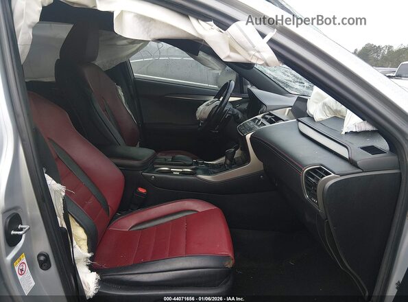 JTJYARBZ6H2052827 2017 LEXUS NX 200T Серебряный Вид салона спереди